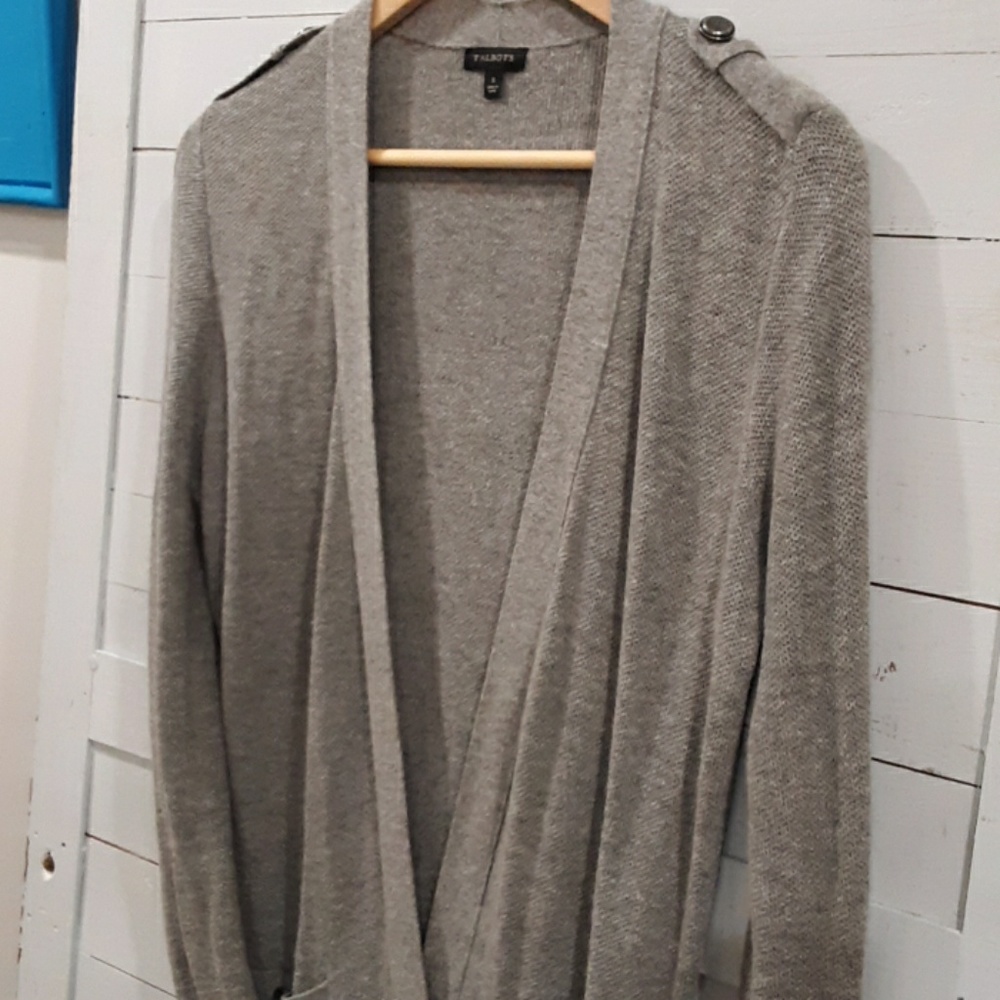 Sweater - Picture 2 of 3
